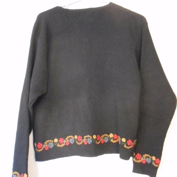 Woolrich Floral Embroidered Black Sweater Cotton - Picture 2 of 7